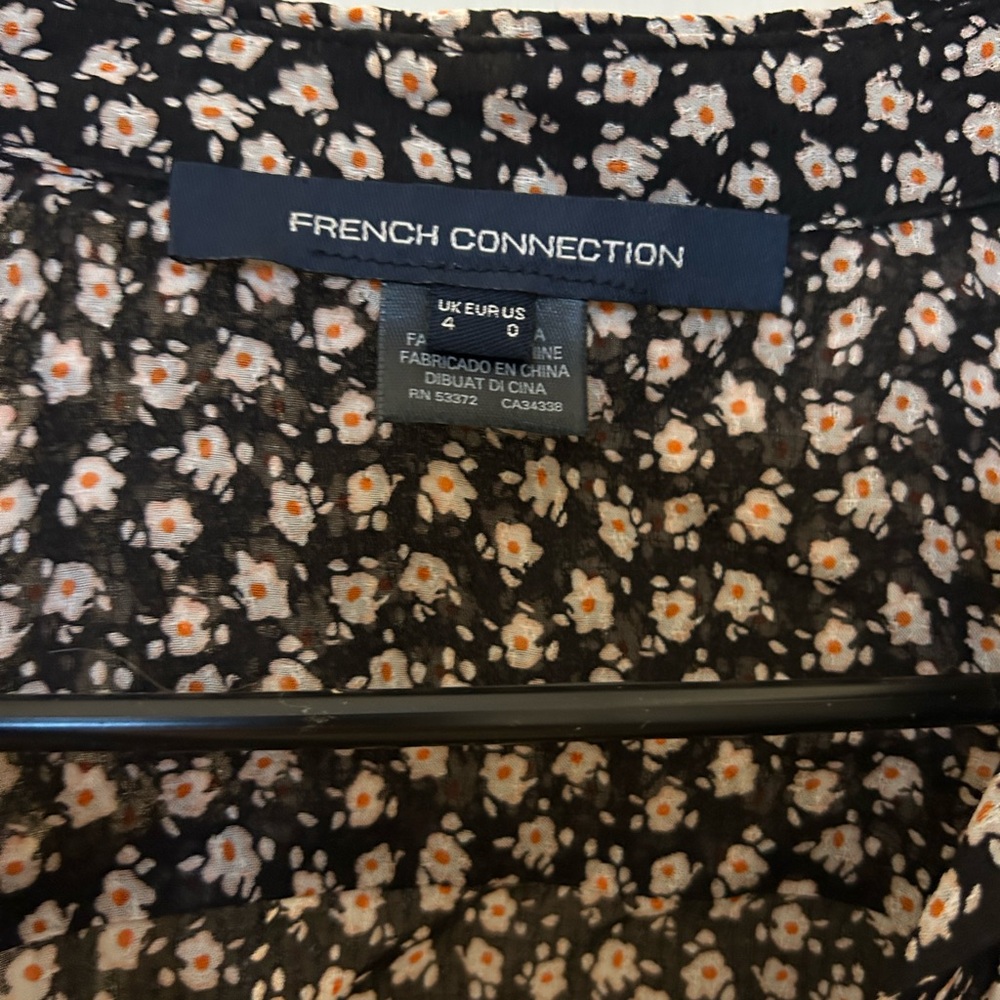 Small French connection top